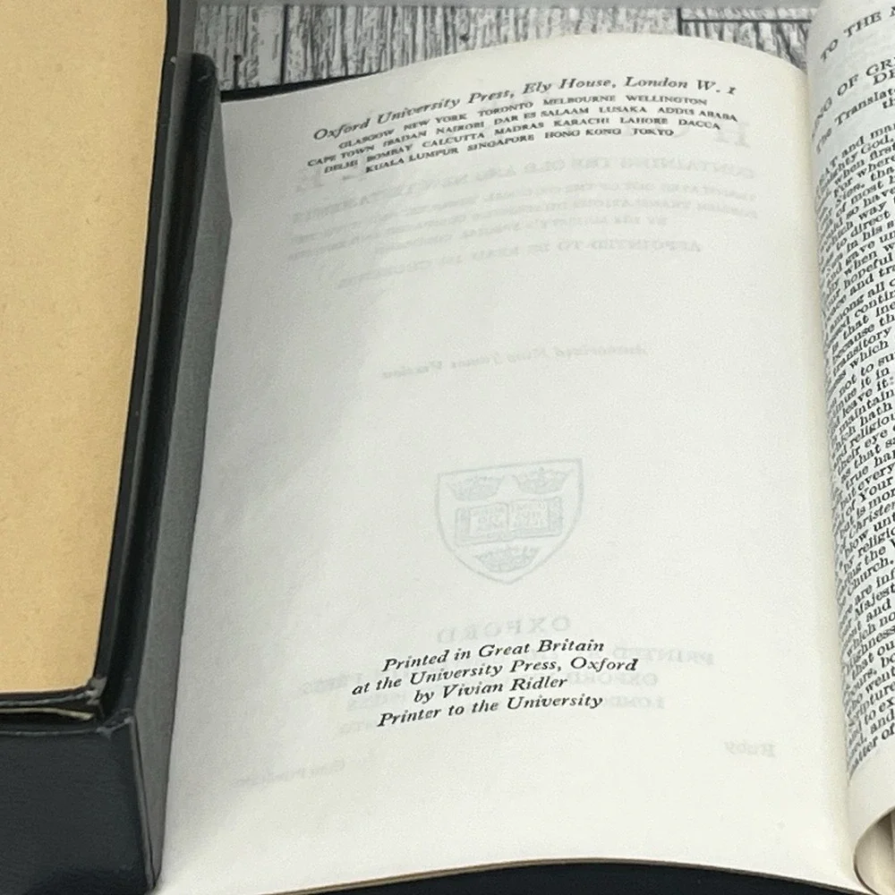 Vintage Oxford KJV Text Bible 01156x Button Flap Genuine East Indian Calf Boxed